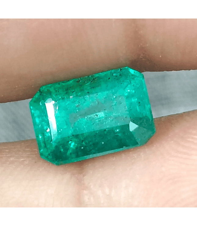 2.76ct Zambian Emerald Certified By GSI, Natural Gemstonr - SMSGEMS 