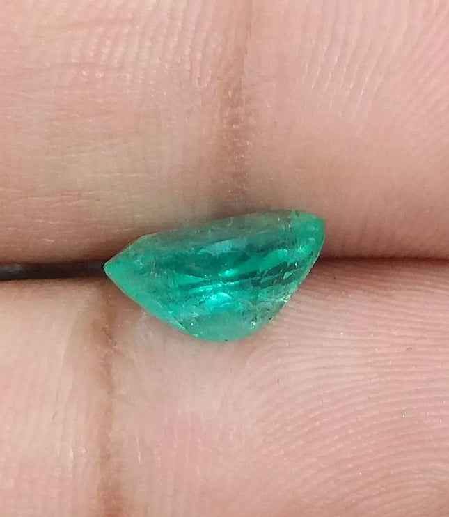 2.76ct Pastel Green Natural Russian Emerald - SMSGEMS 