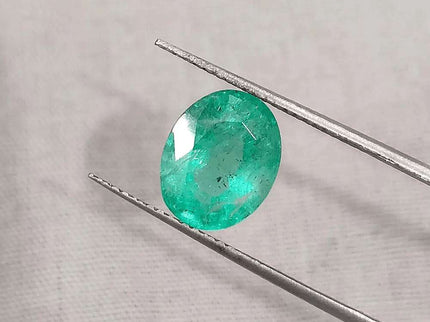 2.76ct Pastel Green Natural Russian Emerald - SMSGEMS 