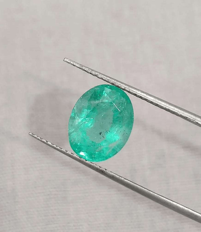 2.76ct Pastel Green Natural Russian Emerald - SMSGEMS 