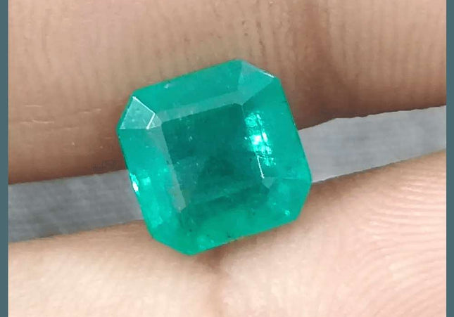 2.80ct Zambian Emerald, Natural Earth Mined Gemstone - SMSGEMS 