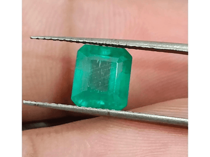 2.82ct Velvet Green Zambian Emerald , 100% Natural Earth Mined Gemstone - SMSGEMS 