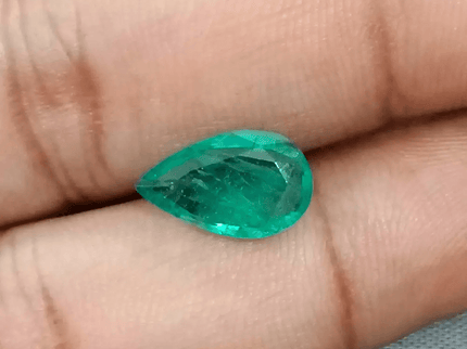 2.82ct Zambian Emerald, 100% Natural Earth Mined Gemstone. - SMSGEMS 