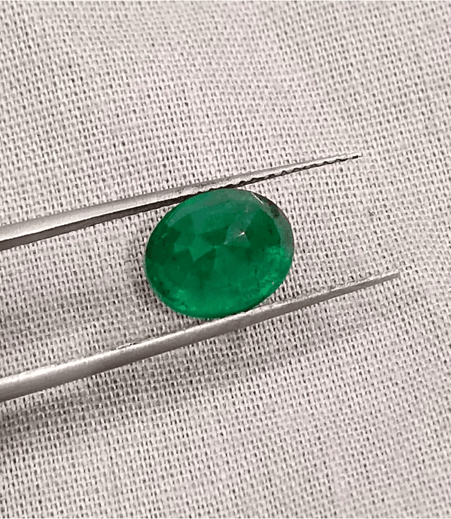 2.86ct Dark Green Zambian Emerald , 100% Natural Earth Mined Gemstone - SMSGEMS 