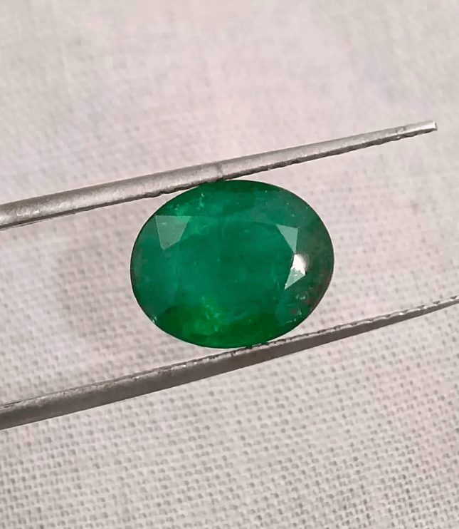 2.86ct Dark Green Zambian Emerald , 100% Natural Earth Mined Gemstone - SMSGEMS 