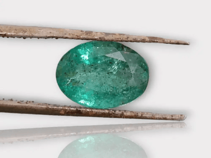 2.88ct Oval Cut Zambian Emerald ,100% Natural Earth Mined Gemstone - SMSGEMS 