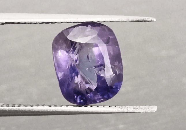 2.90ct IGI Certified Beautiful Bi-Color Blue-Purple Ceylon Sapphire, Natural Earth Mined untreated Gemstone - SMSGEMS 