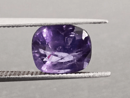 2.90ct IGI Certified Beautiful Bi-Color Blue-Purple Ceylon Sapphire, Natural Earth Mined untreated Gemstone - SMSGEMS 
