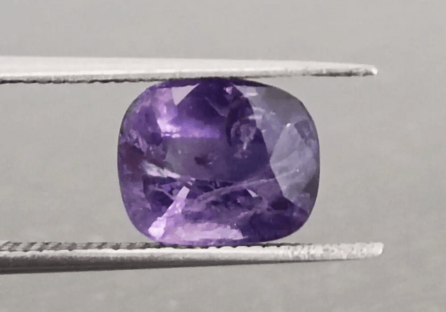 2.90ct IGI Certified Beautiful Bi-Color Blue-Purple Ceylon Sapphire, Natural Earth Mined untreated Gemstone - SMSGEMS 