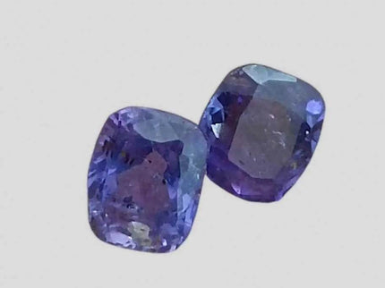 2.91ct/ 2pcs Color Chancing Purple Ceylon Sapphires, Natural Untreated Gemstones - SMSGEMS 