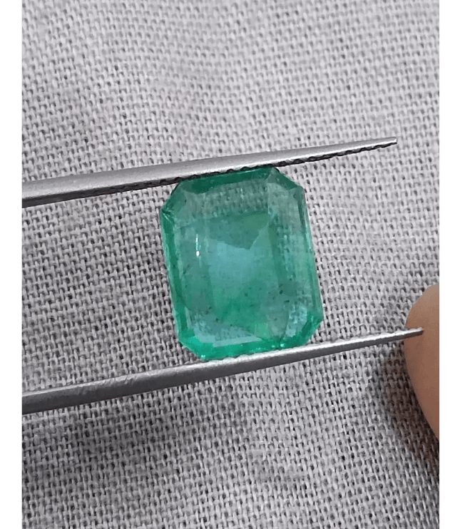 2.92ct Medium Green Zambian Emerald, 100% Natural Earth Mined Gemstone. - SMSGEMS 