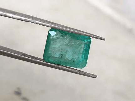 2.93ct Zambian Emerald , 100% Natural Earth Mined Gem. - SMSGEMS 