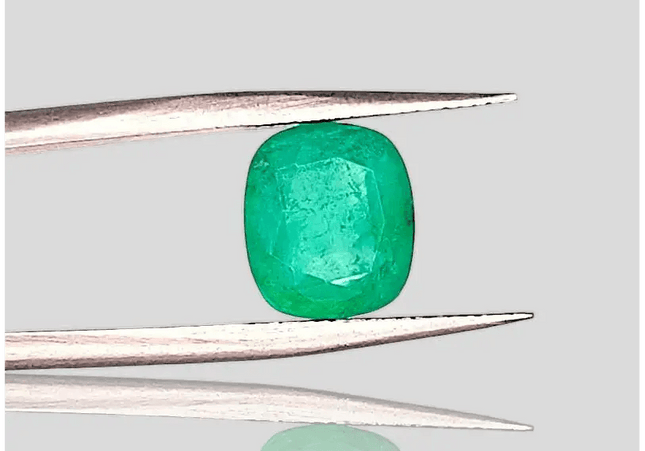 2.95ct Medium Green Cushion Cut Ethiopian Emerald, 100% Natural Earth Mined Gemstone - SMSGEMS 