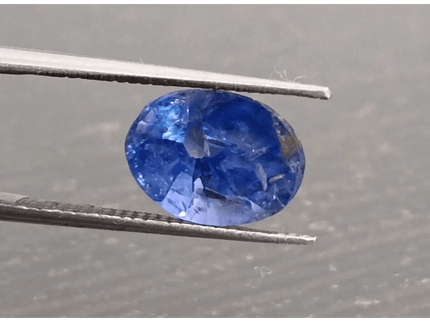 2.98ct IGI Certified Vivid Cornflower Blue Ceylon Sapphire, Natural Gemstone. Only Heat Treatment. - SMSGEMS 