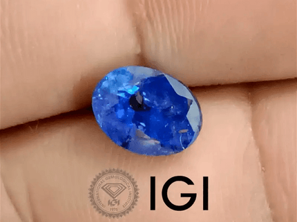 2.98ct IGI Certified Vivid Cornflower Blue Ceylon Sapphire, Natural Gemstone. Only Heat Treatment. - SMSGEMS 
