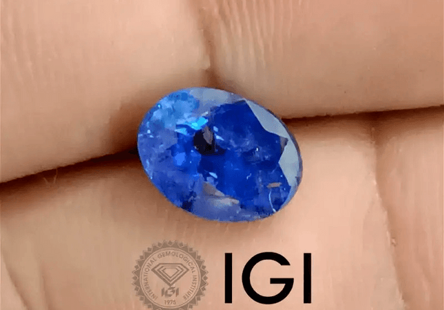 2.98ct IGI Certified Vivid Cornflower Blue Ceylon Sapphire, Natural Gemstone. Only Heat Treatment. - SMSGEMS 