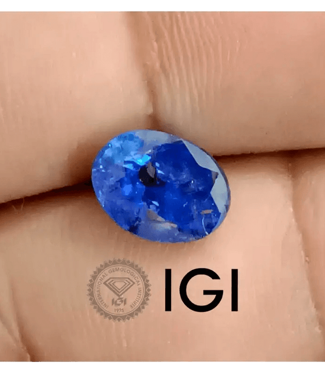 2.98ct IGI Certified Vivid Cornflower Blue Ceylon Sapphire, Natural Gemstone. Only Heat Treatment. - SMSGEMS 