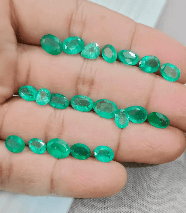 21.66ct Emerald Parcel, 100% Natural Emeralds - SMSGEMS 