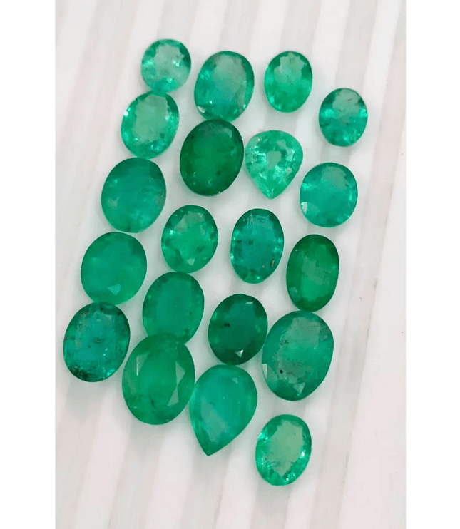 21.66ct Emerald Parcel, 100% Natural Emeralds - SMSGEMS 