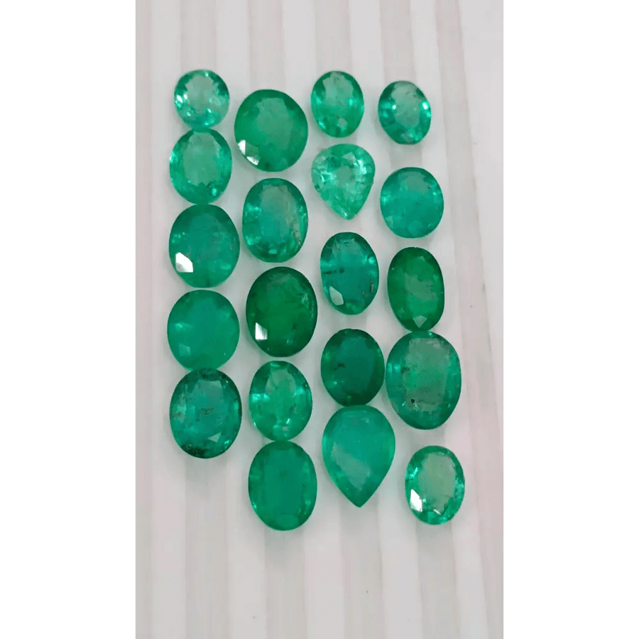 21.66ct Emerald Parcel, 100% Natural Emeralds - SMSGEMS 