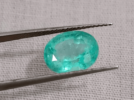 3.00ct Pastel Green Russian Emerald , 100% Natural Earth Mined Gem. - SMSGEMS 