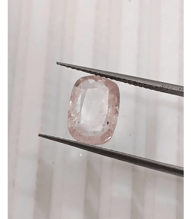 3.05ct IGI Certified Padparadscha Sapphire, Natural Untreated Gemstone - SMSGEMS 