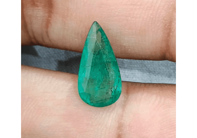 3.07ct Zambian Emerald, 100% Natural Earth Mined Gemstone. - SMSGEMS 