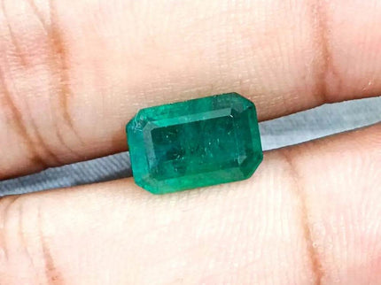 3.22ct Zambian Emerald, 100% Natural Earth Mined Gemstones. - SMSGEMS 
