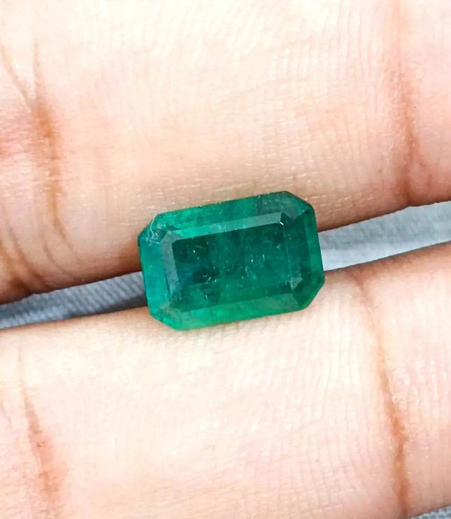3.22ct Zambian Emerald, 100% Natural Earth Mined Gemstones. - SMSGEMS 