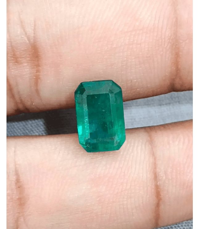 3.22ct Zambian Emerald, 100% Natural Earth Mined Gemstones. - SMSGEMS 