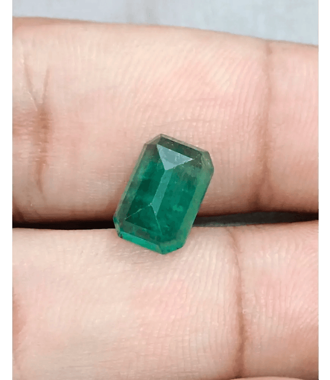 3.22ct Zambian Emerald, 100% Natural Earth Mined Gemstones. - SMSGEMS 