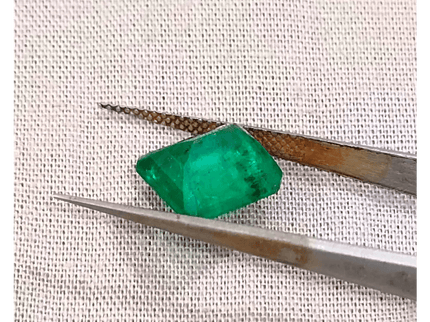 3.33ct Top Golden Green Swat Emerald, 100% Natural Gemstone - SMSGEMS 