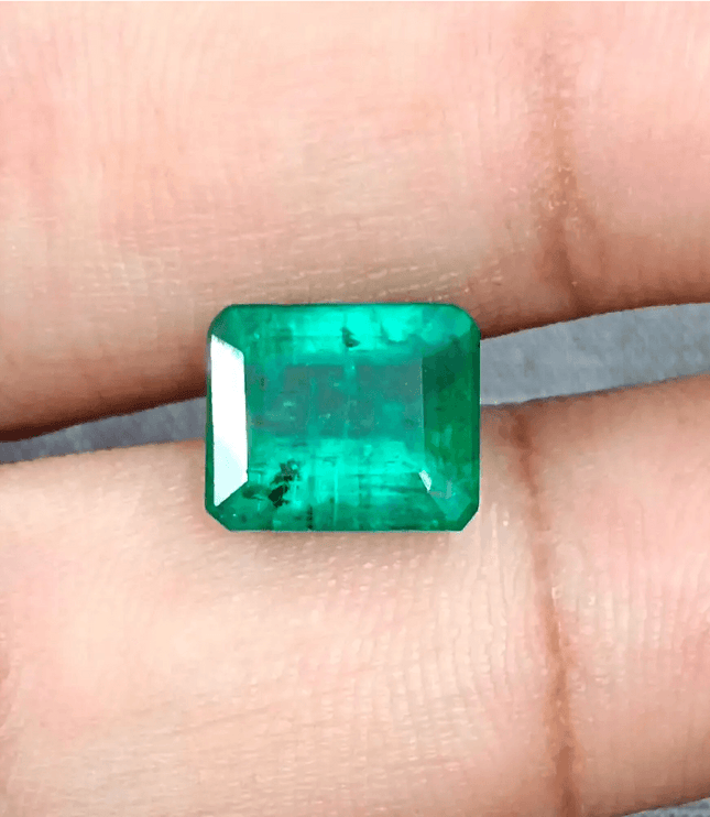 3.33ct Top Golden Green Swat Emerald, 100% Natural Gemstone - SMSGEMS 