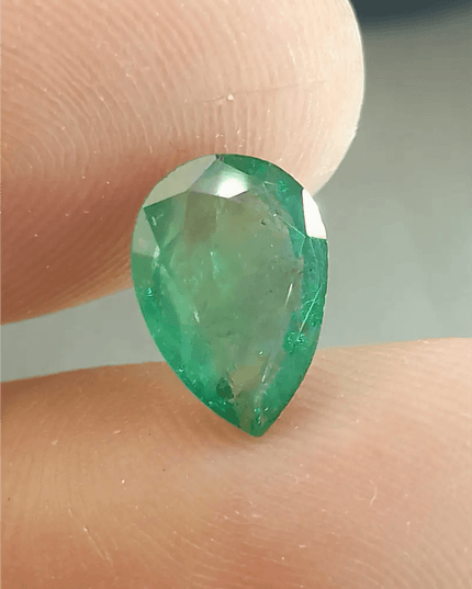 3.37ct Zambian Emerald, 100% Natural Earth mined Gem - SMSGEMS 