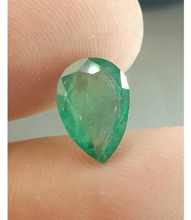 3.37ct Zambian Emerald, 100% Natural Earth mined Gem - SMSGEMS 