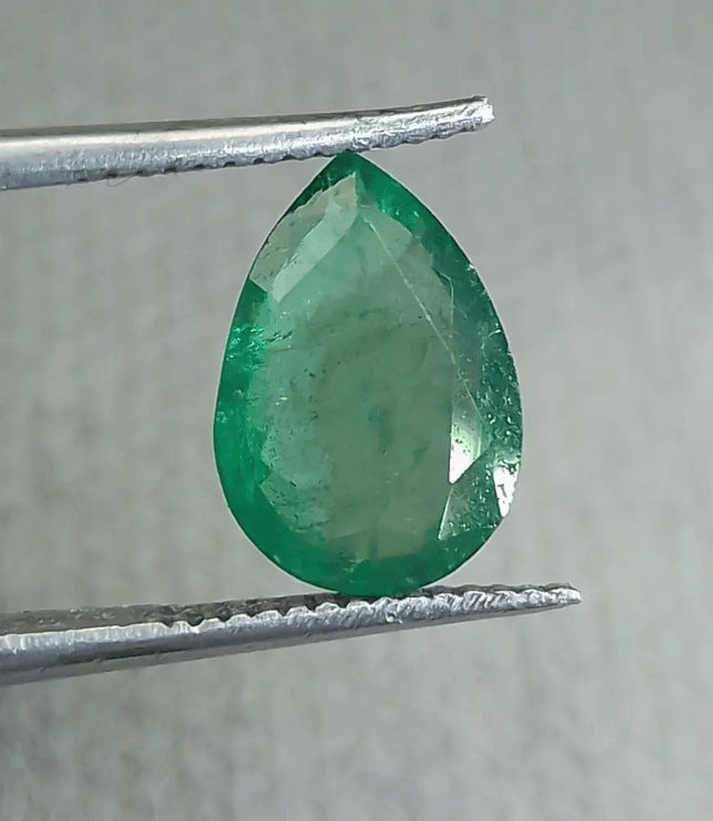 3.37ct Zambian Emerald, 100% Natural Earth mined Gem - SMSGEMS 