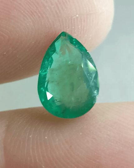 3.37ct Zambian Emerald, 100% Natural Earth mined Gem - SMSGEMS 