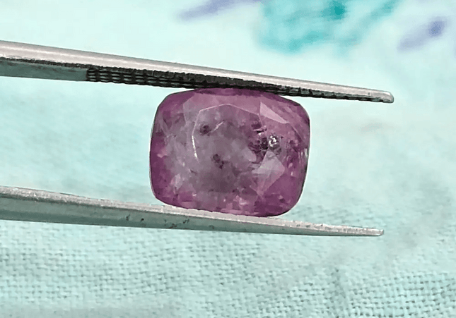 3.45ct Certified Purplish Pink Ceylon Sapphire, Natural untreated Gemstone - SMSGEMS 