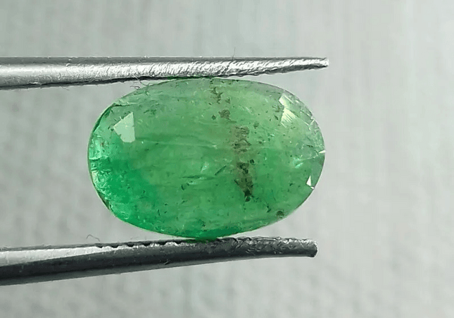3.45ct Grass Green Emerald, 100% Natural Gem - SMSGEMS 