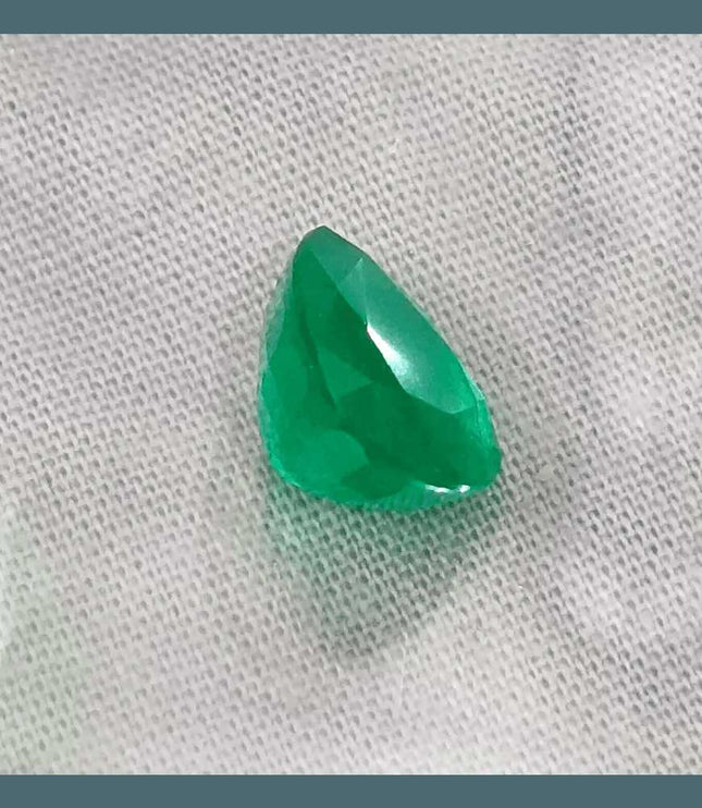 3.51 Deep Pure Green Emerald Certified By GSI - SMSGEMS 