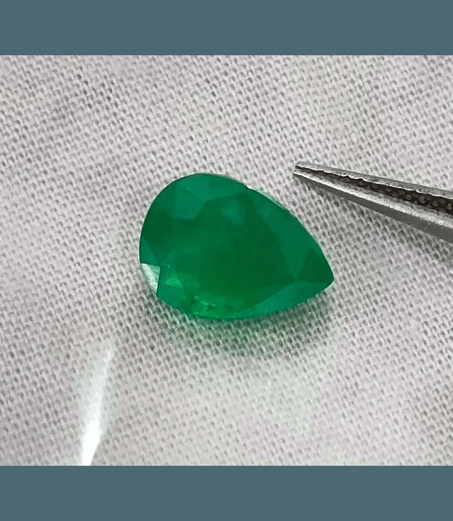 3.51 Deep Pure Green Emerald Certified By GSI - SMSGEMS 