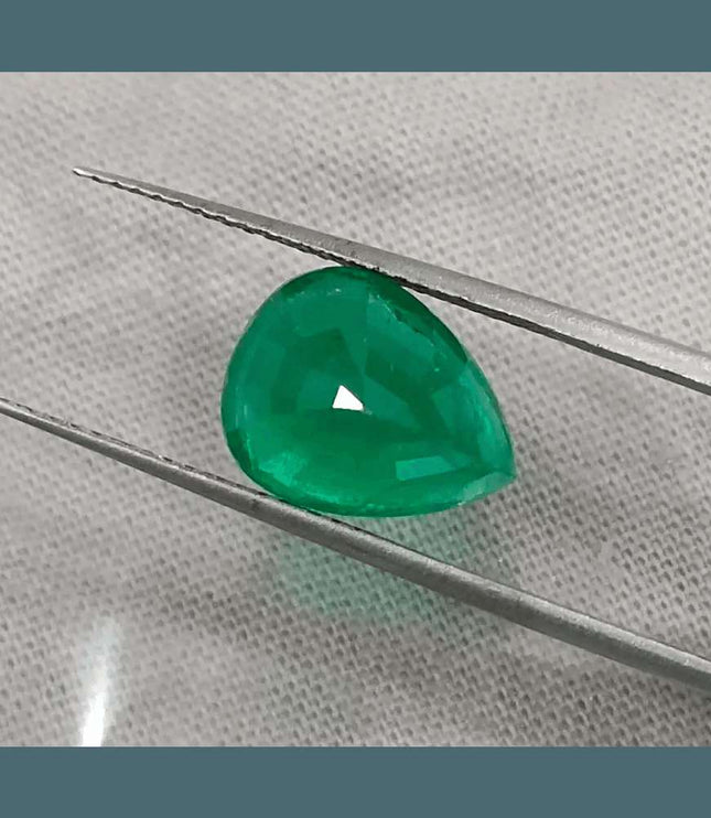 3.51 Deep Pure Green Emerald Certified By GSI - SMSGEMS 