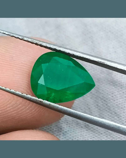 3.51 Deep Pure Green Emerald Certified By GSI - SMSGEMS 