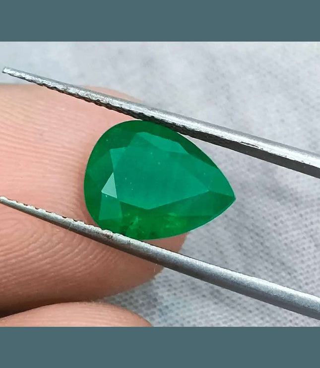 3.51 Deep Pure Green Emerald Certified By GSI - SMSGEMS 
