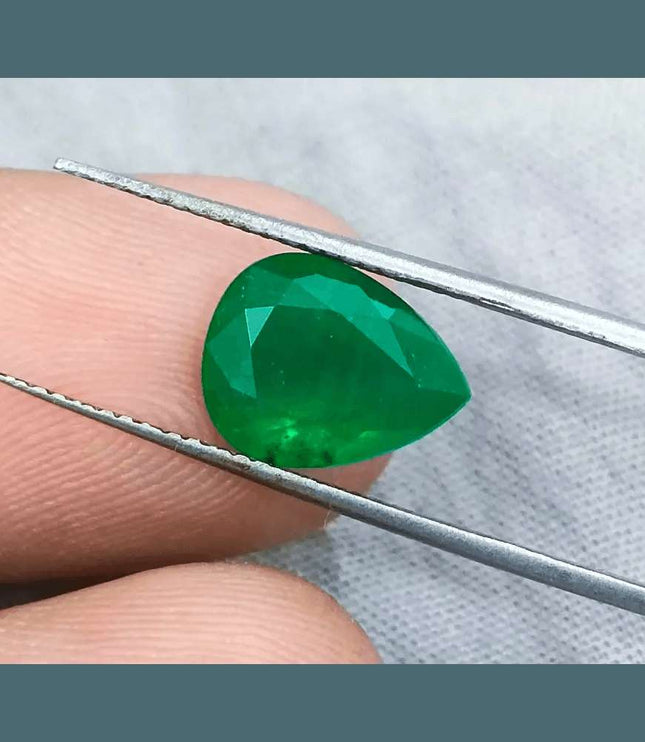 3.51 Deep Pure Green Emerald Certified By GSI - SMSGEMS 
