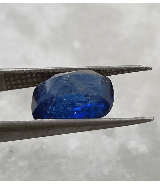 3.51ct IGI Certified Royal Blue Ceylon Sapphire, 100% Natural only heated Earth Mined Gemstone. - SMSGEMS 