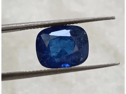 3.51ct IGI Certified Royal Blue Ceylon Sapphire, 100% Natural only heated Earth Mined Gemstone. - SMSGEMS 