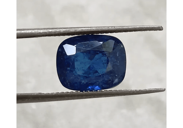 3.51ct IGI Certified Royal Blue Ceylon Sapphire, 100% Natural only heated Earth Mined Gemstone. - SMSGEMS 