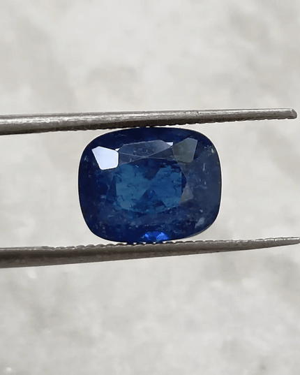 3.51ct IGI Certified Royal Blue Ceylon Sapphire, 100% Natural only heated Earth Mined Gemstone. - SMSGEMS 