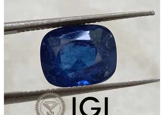 3.51ct IGI Certified Royal Blue Ceylon Sapphire, 100% Natural only heated Earth Mined Gemstone. - SMSGEMS 